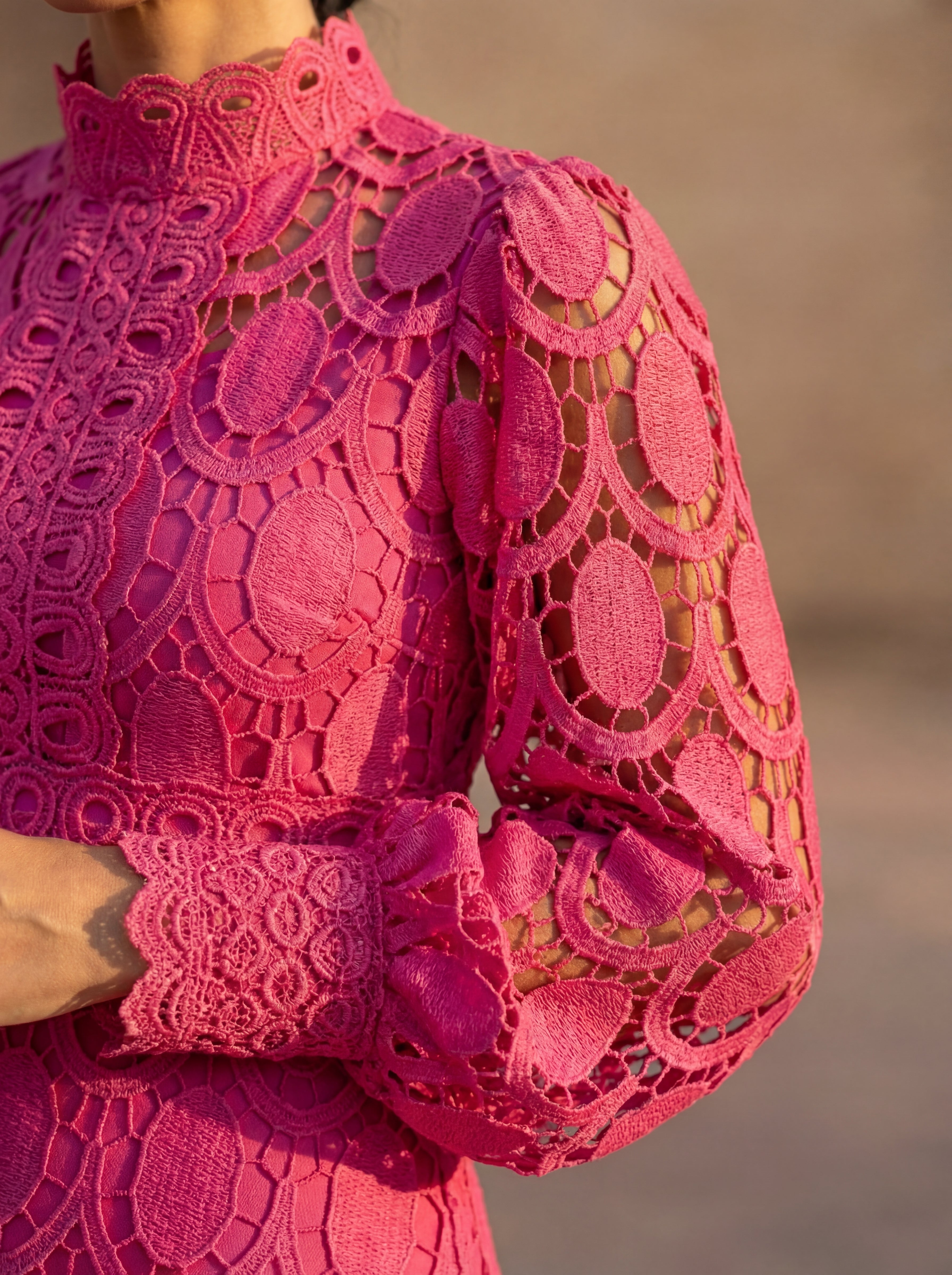 Capricorne - Robe en dentelle