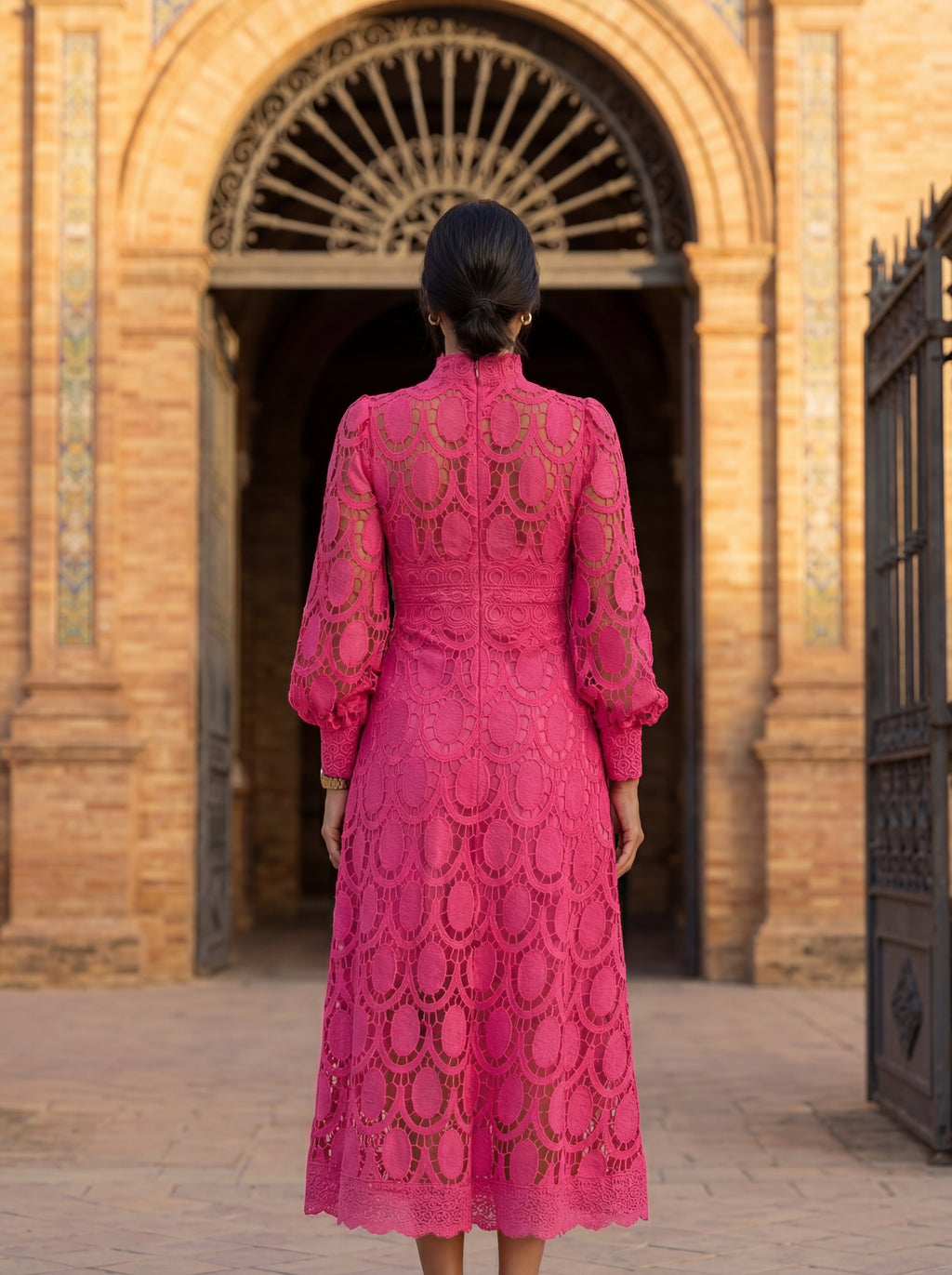 Capricorne - Robe en dentelle