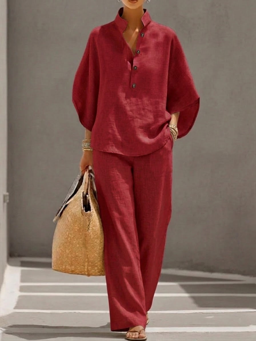 Lorena | Tailleur en coton et lin avec manches chauve-souris et pantalon à jambes larges.